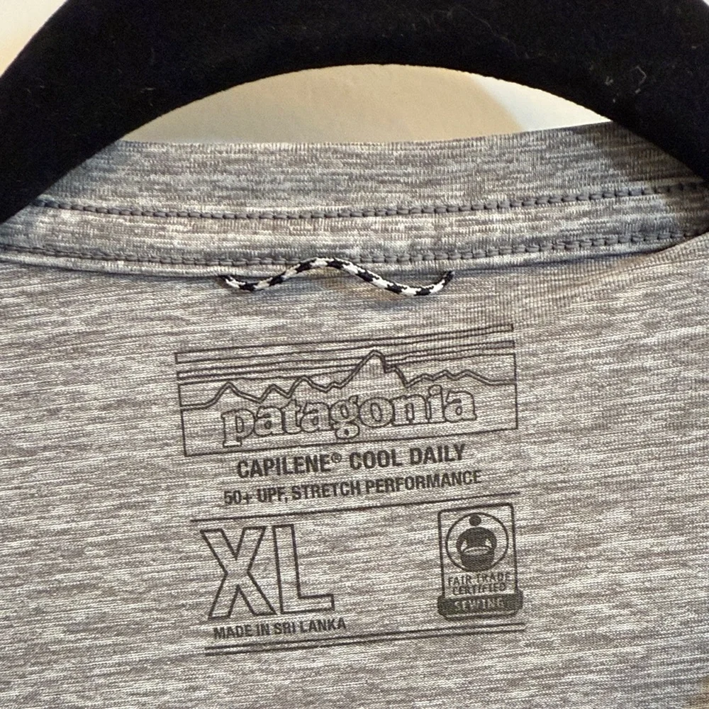 Patagonia Capeline Cool Daily Heather Gray Mountain Graphic Tee - Picture 2 of 3